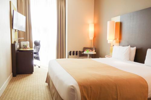 Holiday Inn Roissy Charles de Gaulle Holiday Inn Roissy Charles de Gaulle