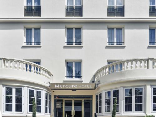 Hotel Mercure Paris Saint Cloud Hippodrome Hotel Mercure Paris Saint Cloud Hippodrome