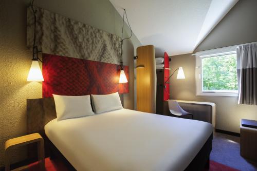 Hôtel IBIS Jouy en Josas-Velizy